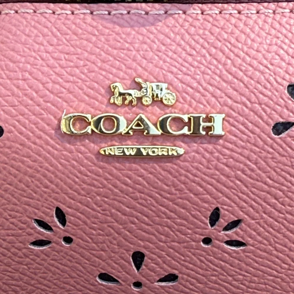 Coach Pink Crossgrain Leather Laser Cut Wristlet (EUC) - Picture 3 of 13